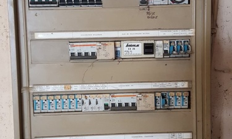 Pro Elec Services Mâcon - Entreprise d’électricité générale pour particulier