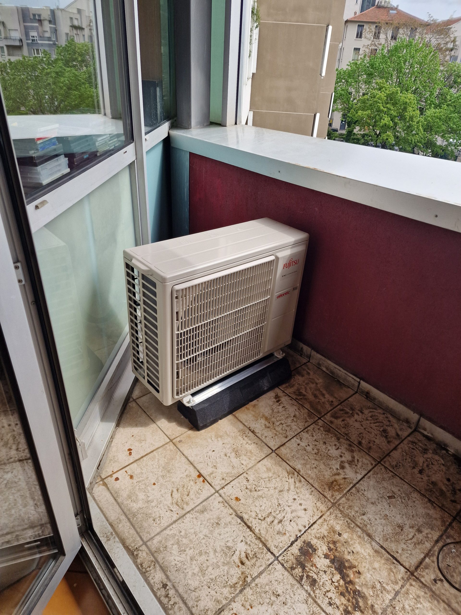 INSTALLATION D’UNE CLIMATISATION REVERSIBLE MONO SPLIT ATLANTIC 5.2KWC A VILLEURBANNE